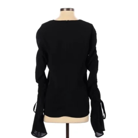 C/MEO Collective, Right Kind of Madness Top with Black Ruched Sleeves, Small - Picture 5 of 9